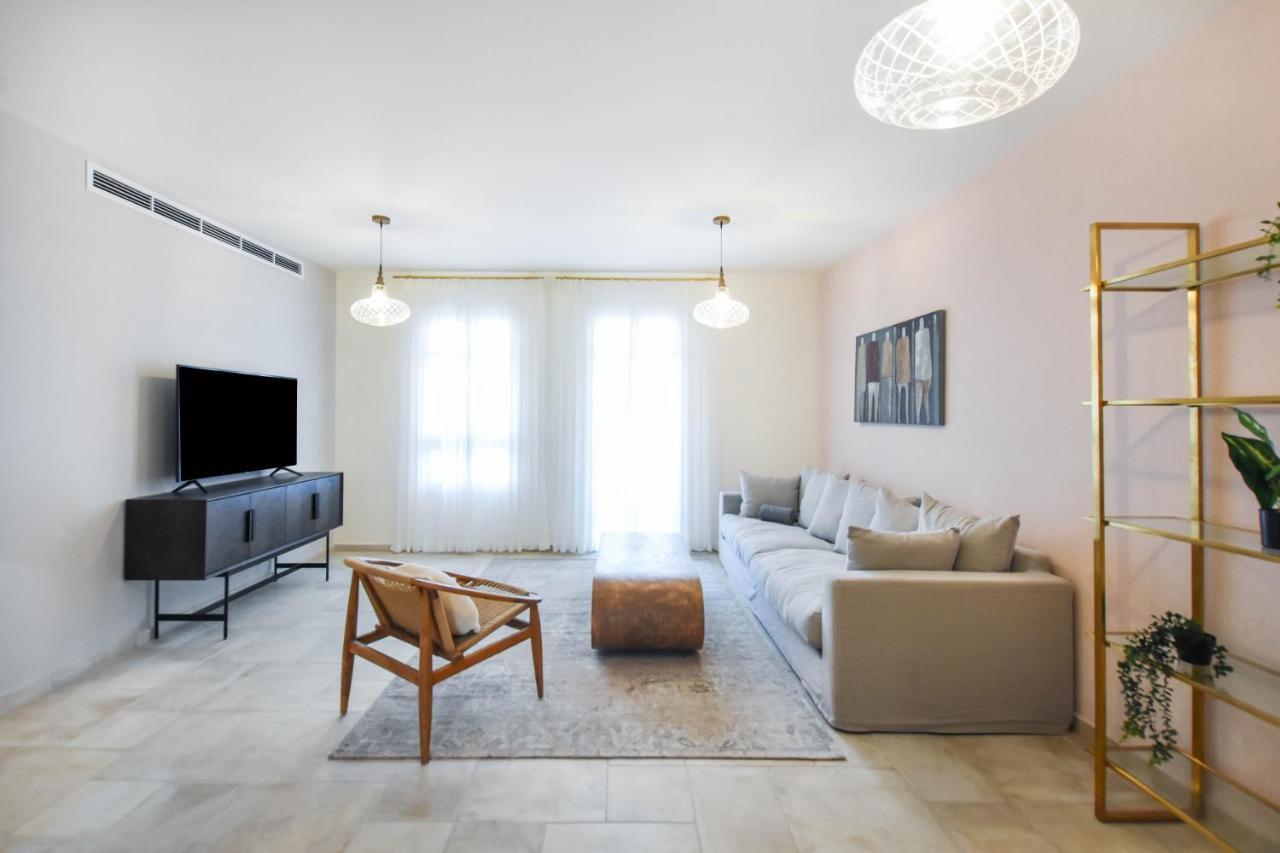Apartment Spacious 3br In Neve Tzedek By Holyguest Tel Aviv